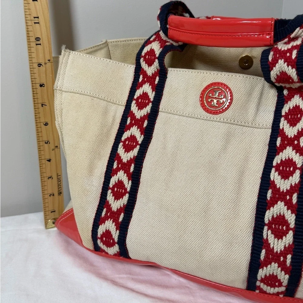 Tory Burch elegant tory